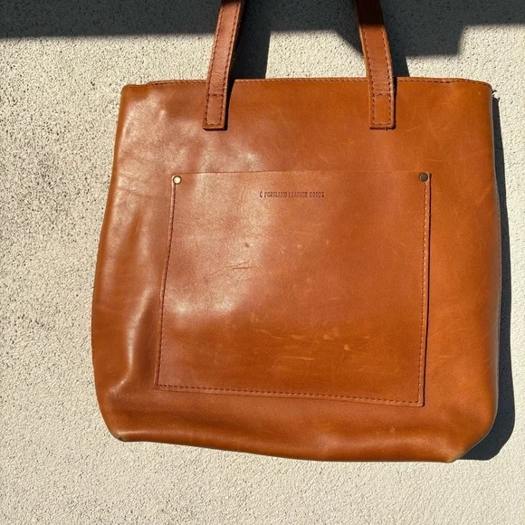 Portland Leather Goods Tote Bag - Picture 3 of 8